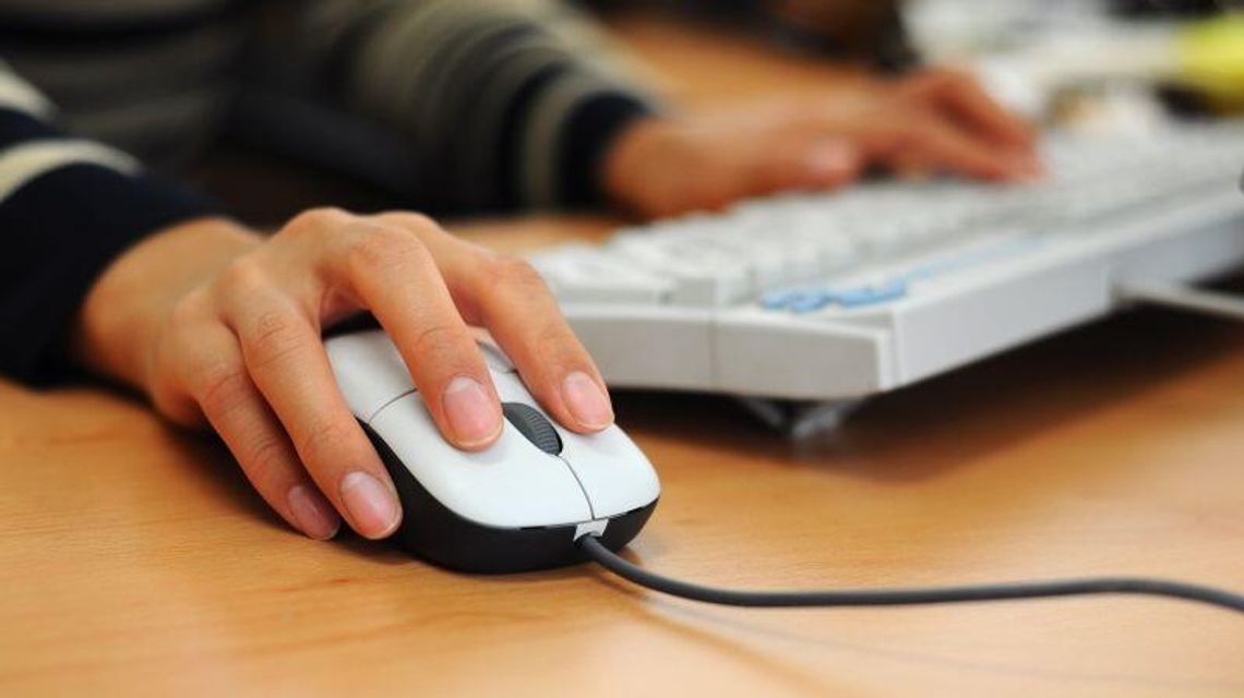 Bez internetu nie mogą pracować. " Czujemy się oszukani, że jesteśmy tak zbywani przez UPC"