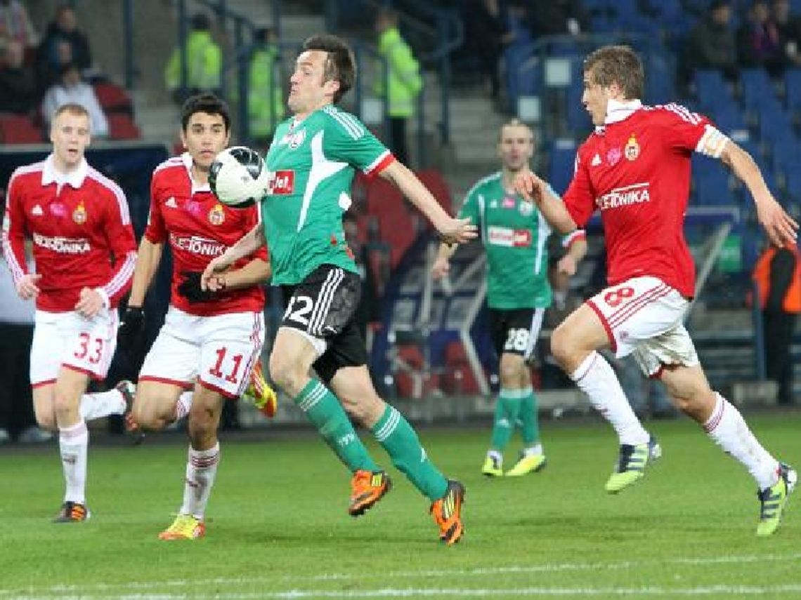 Bezbramkowy szlagier. Ruch blisko lidera