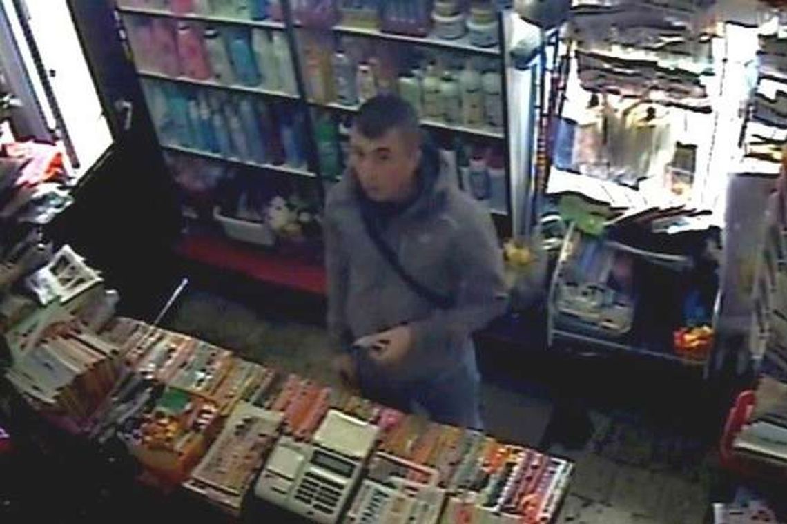 Bezczelna kradzież. Zabrał bilety z kasy i uciekł