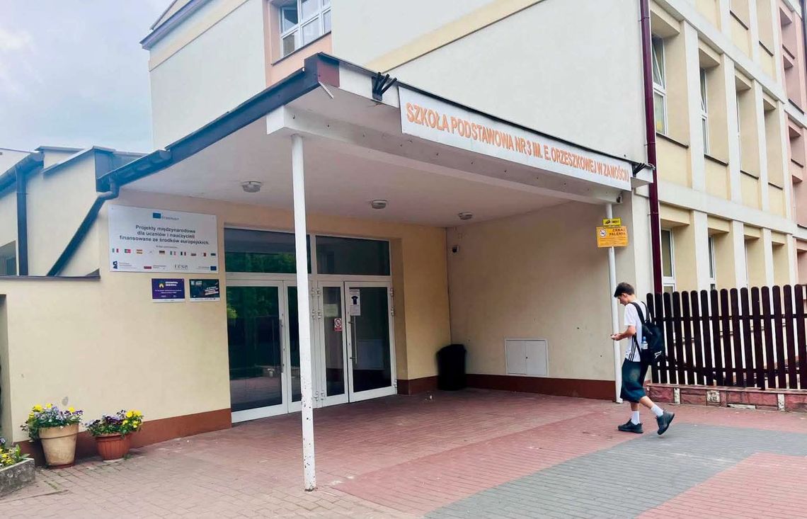 Bezpieczeństwo za 2,5 mln zł. Zamość rusza z modernizacją miejsc ukrycia w czterech placówkach SP nr 3 Zamość