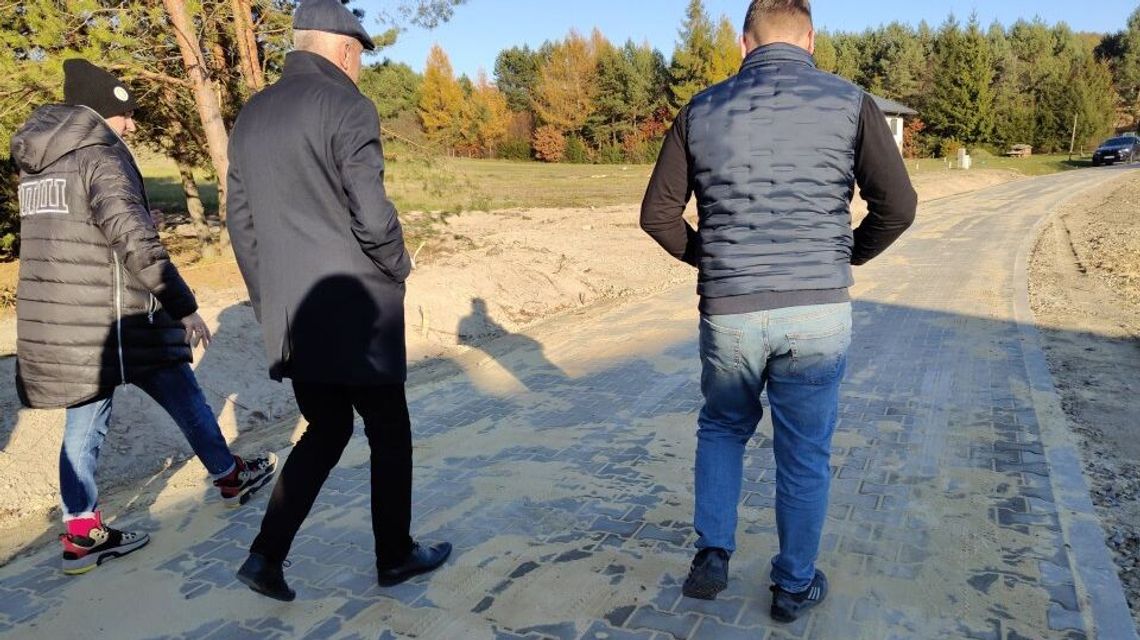 Bezpiecznie i nowocześnie: Nowe drogi w 11 miejscowościach