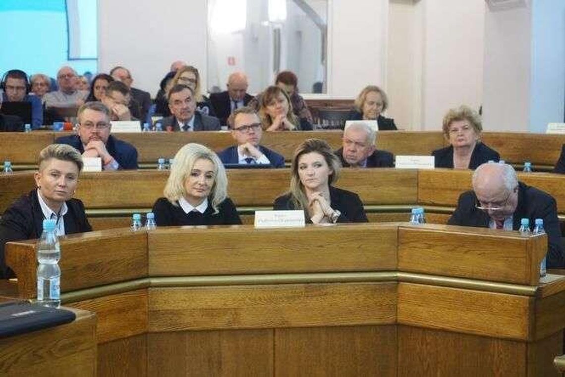Bezpłatne przejazdy komunikacją miejską dla dzieci i młodzieży. Ale nie dla wszystkich