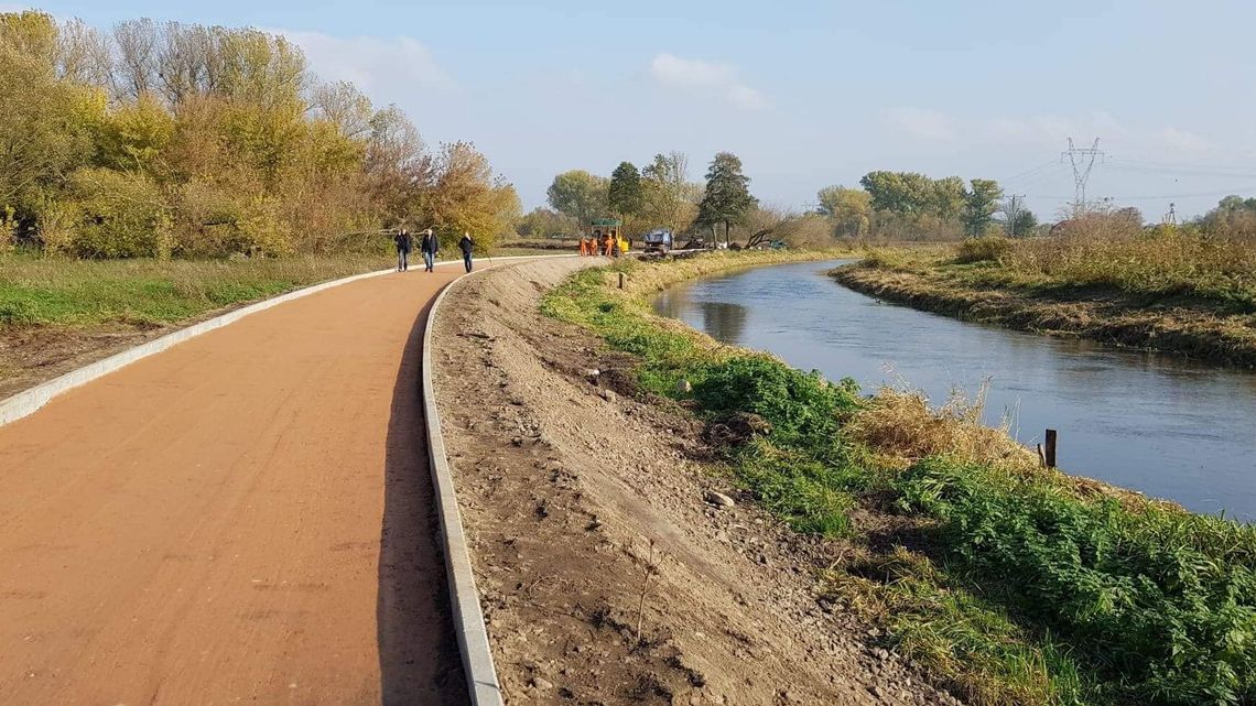 Biała Podlaska: Będą kary za niewypał z budową ścieżki rowerowej Biała Podlaska: Będą kary za niewypał z budową ścieżki rowerowej