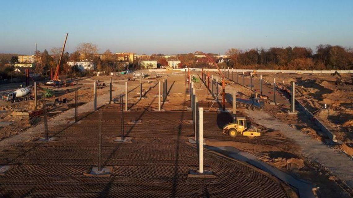 Biała Podlaska: Budowa galerii Karuzela jeszcze nie ruszyła 