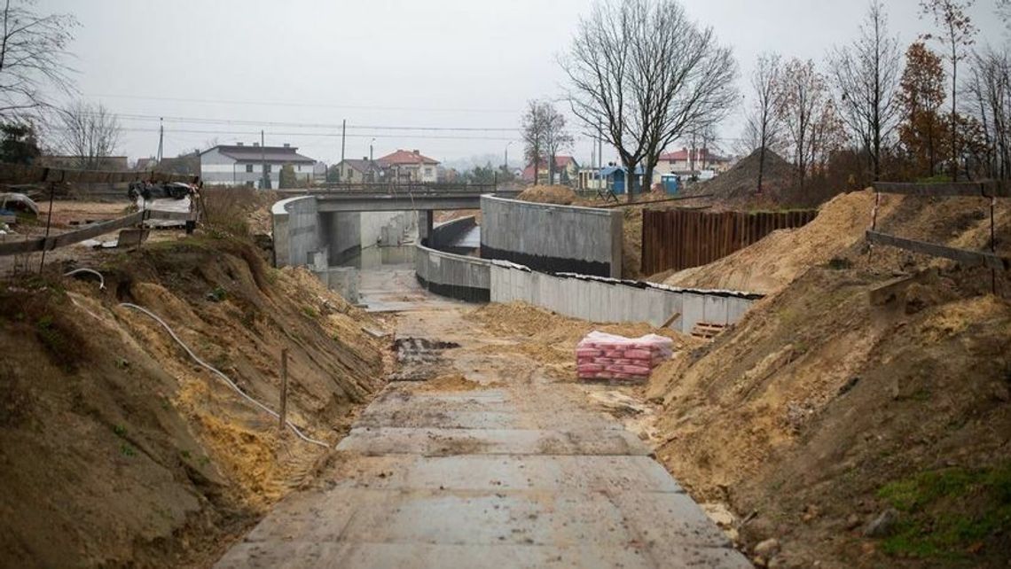 Biała Podlaska: Dojazdy do tunelu mają być gotowe w sierpniu