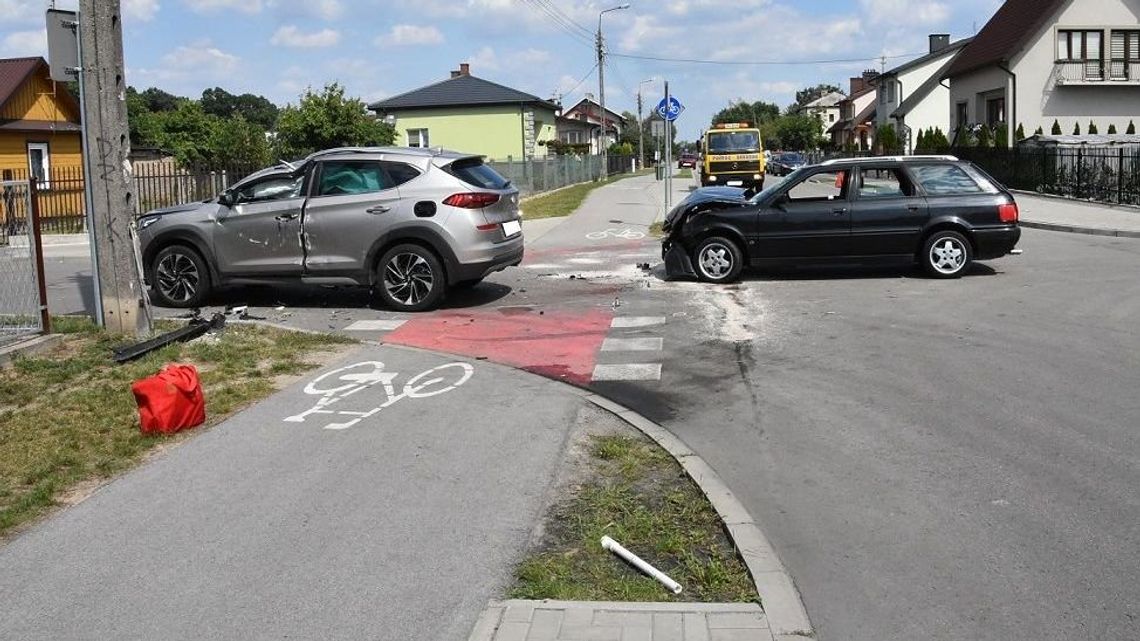 Biała Podlaska: Kierowca hyundaia wyjechał wprost pod audi Biała Podlaska: Kierowca hyundaia wyjechał wprost pod audi