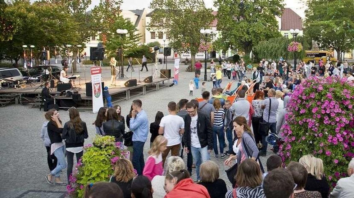 Biała Podlaska: Koncerty i kino w parku 