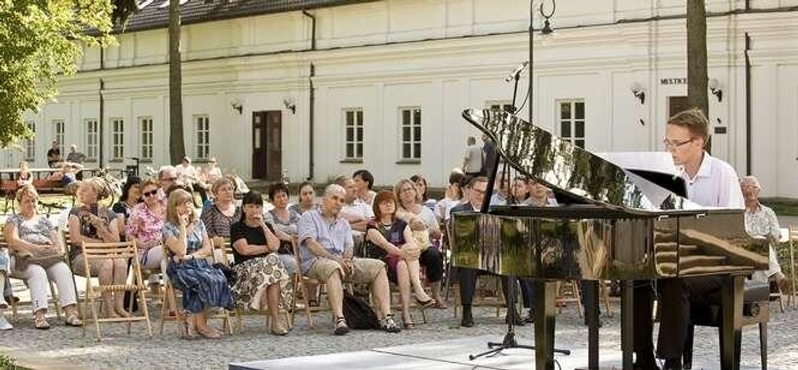 Biała Podlaska: Koncerty muzyki poważnej w Parku Radziwiłłowskim