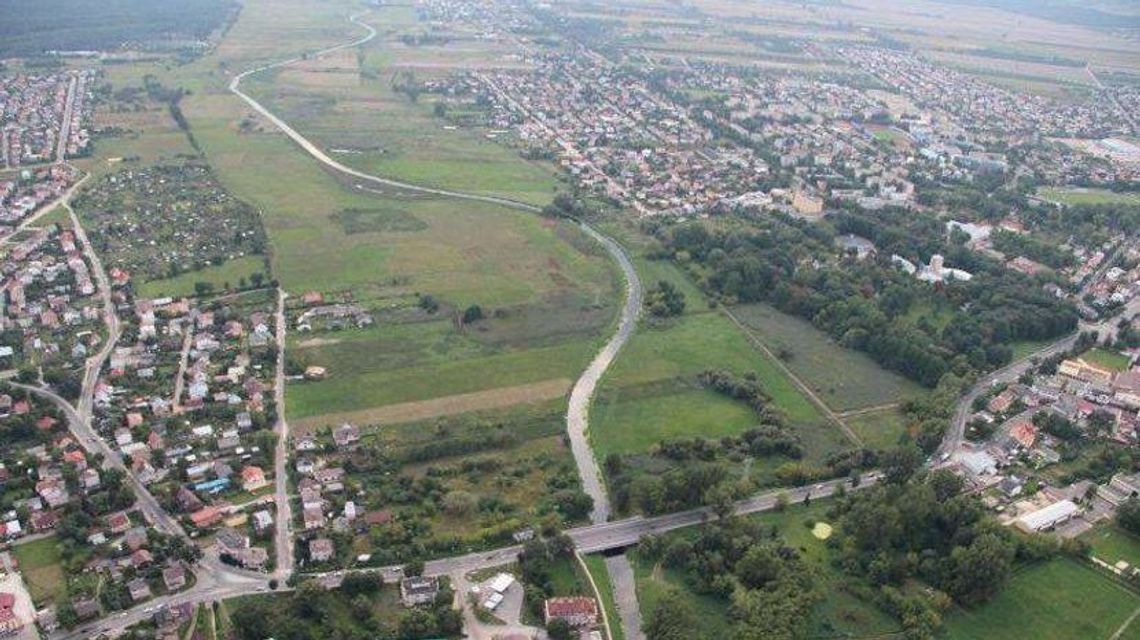 Biała Podlaska: Koparka rozwaliła rurę, ścieki wypłynęły. Krzna znowu zagrożona? Biała Podlaska: Koparka rozwaliła rurę, ścieki wypłynęły. Krzna znowu zagrożona?