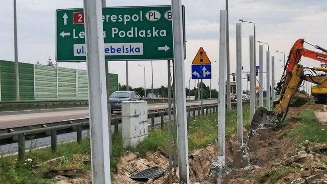 Biała Podlaska: Łatanie dziur to za mało. Czy Sitnicka doczeka się remontu?