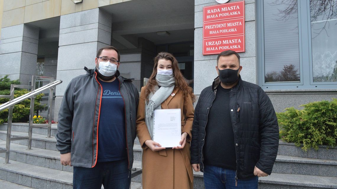 Biała Podlaska: Mieszkańcy chcą uchylenia Samorządowej Karty Praw Rodzin. Złożyli projekt uchwały 