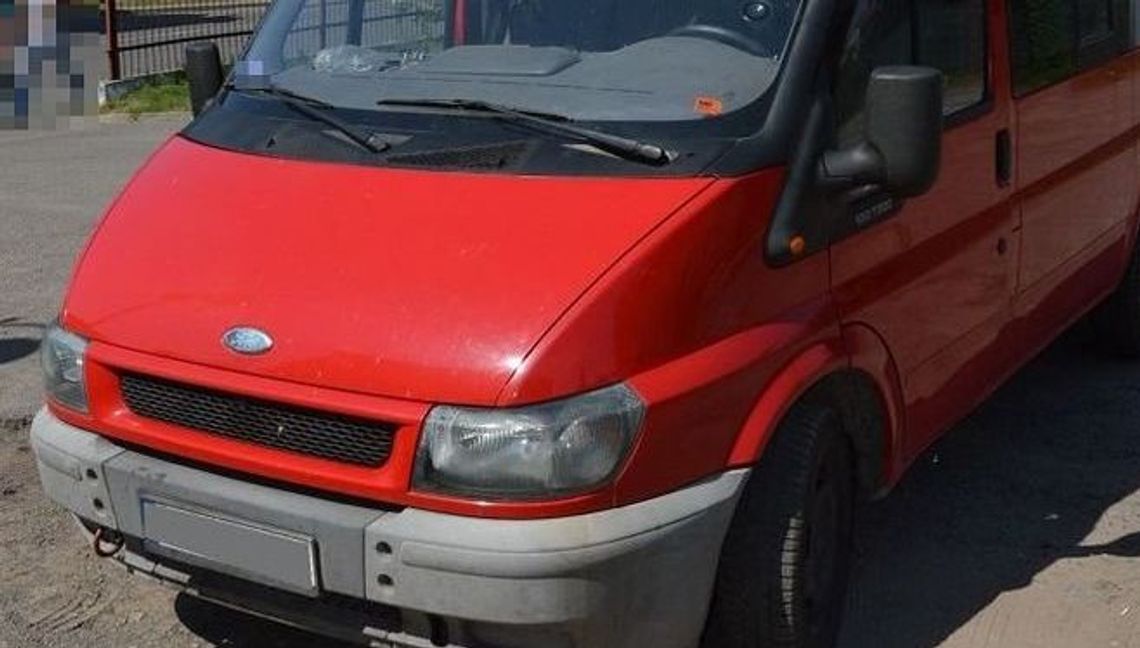 Biała Podlaska. Oblał forda benzyną i chciał podpalić. Właściciel auta nie ma pojęcia o co chodzi Biała Podlaska. Oblał forda benzyną i chciał podpalić. Właściciel auta nie ma pojęcia o co chodzi