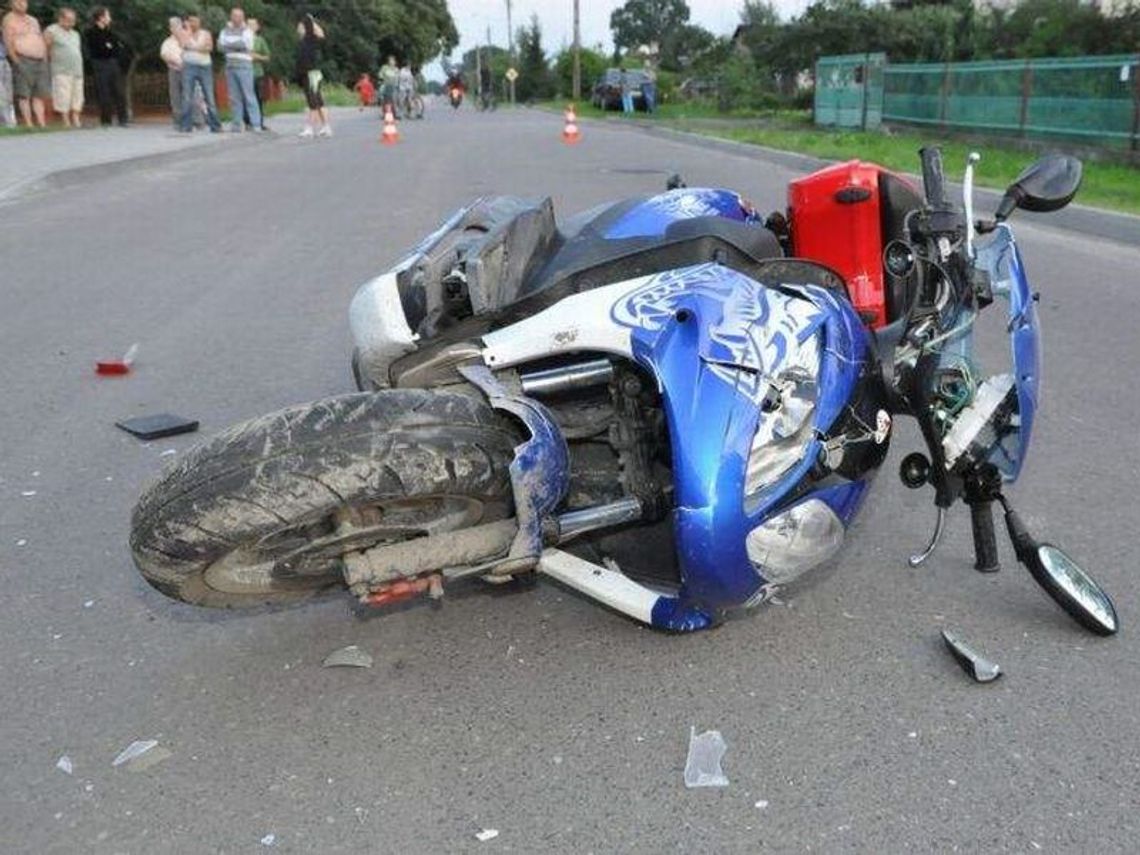 Biała Podlaska: Opel staranował 18-latka na skuterze Biała Podlaska: Opel staranował 18-latka na skuterze