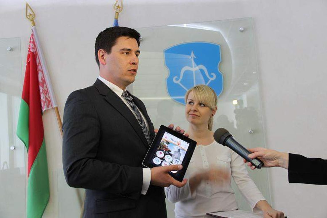 Biała Podlaska promowała się w Brześciu aplikacją na smartfony Biała Podlaska promowała się w Brześciu aplikacją na smartfony