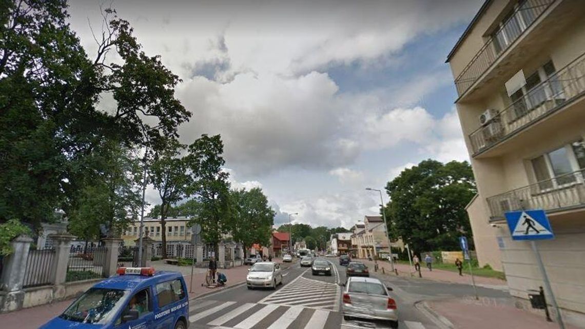 Biała Podlaska: Przejścia dla pieszych przy Narutowicza mało bezpieczne 