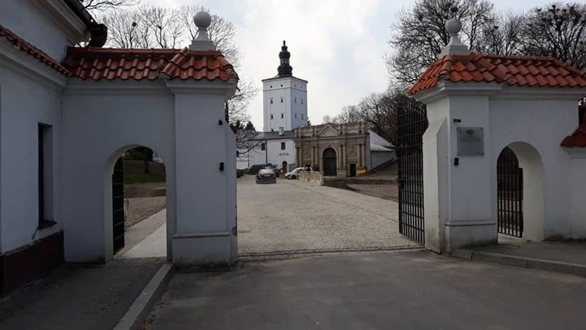 Biała Podlaska: Radni chcą poluzować zakaz wjazdu do parku Radziwiłłowskiego