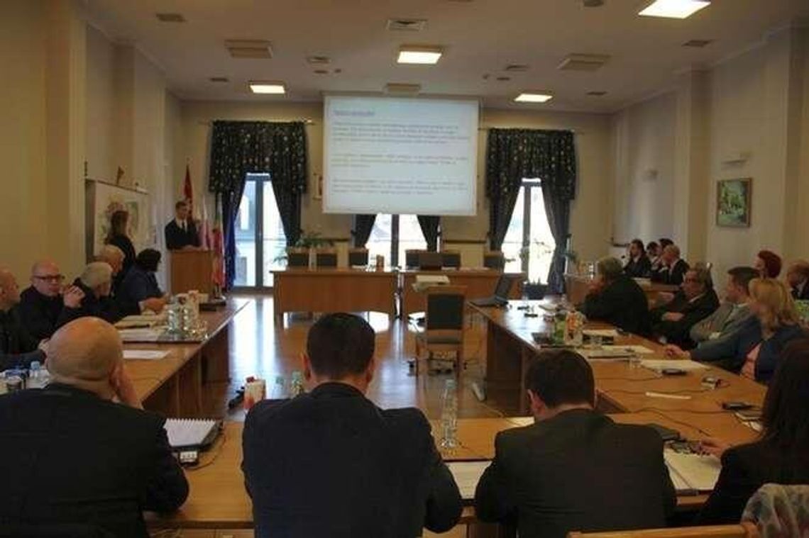 Biała Podlaska: Radni chcą zmienić statut miasta