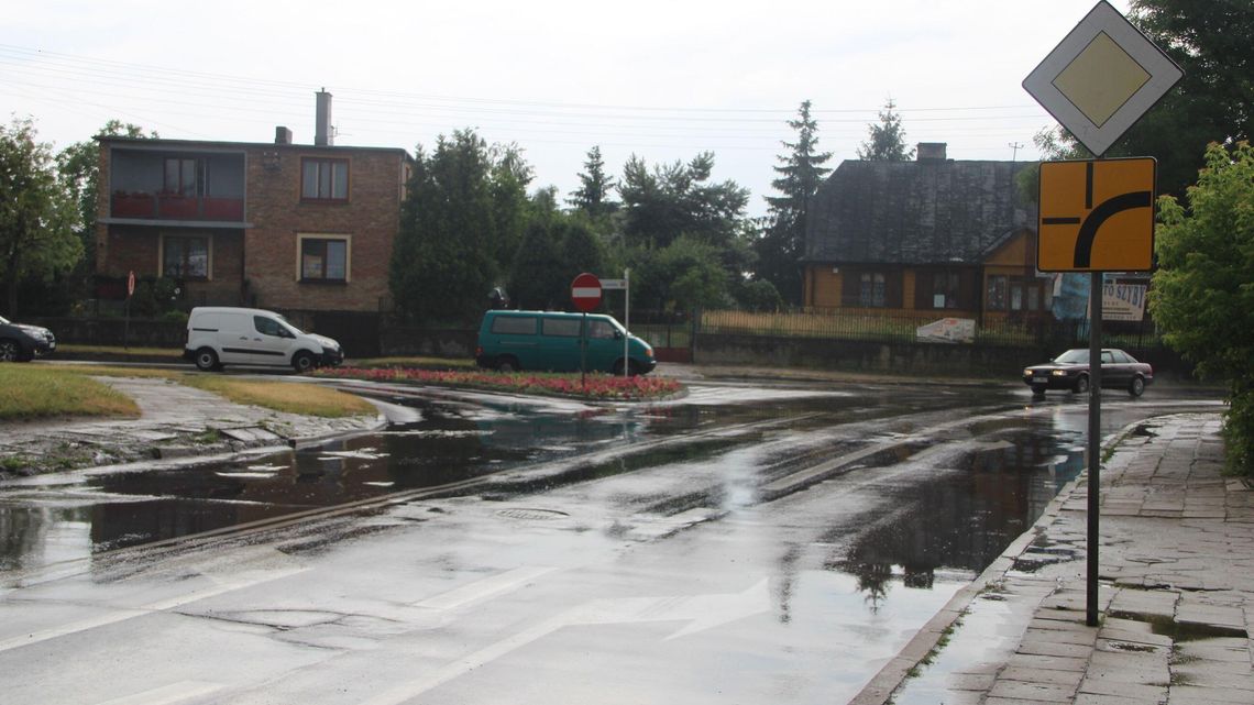 Biała Podlaska: Rondo przy Łomaskiej jednak powstanie, inwestor przekaże projekt Biała Podlaska: Rondo przy Łomaskiej jednak powstanie, inwestor przekaże projekt