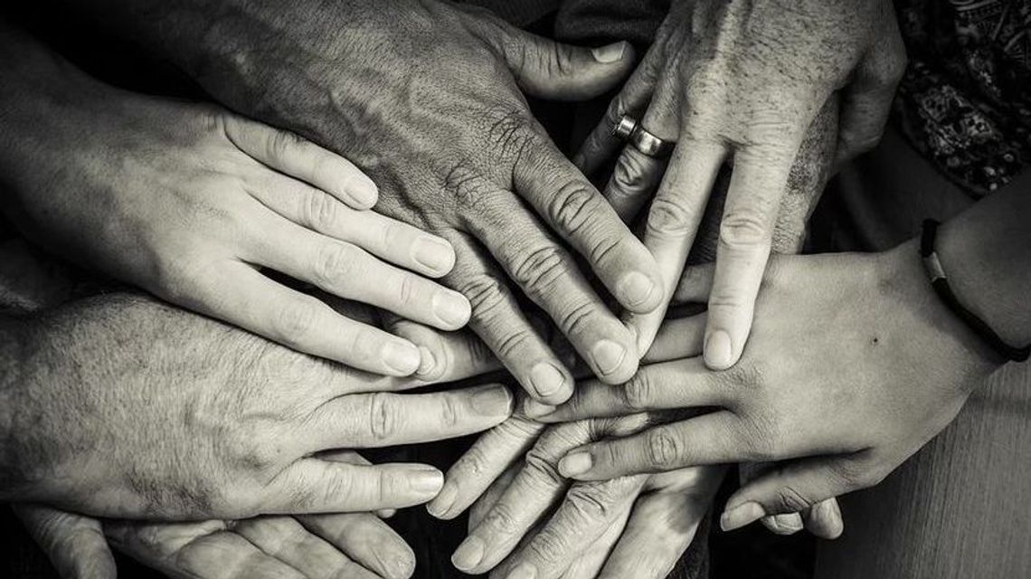 Biała Podlaska: Rozmowa przez telefon to za mało. Radny proponuje porady psychologiczne przez internet Biała Podlaska: Rozmowa przez telefon to za mało. Radny proponuje porady psychologiczne przez internet