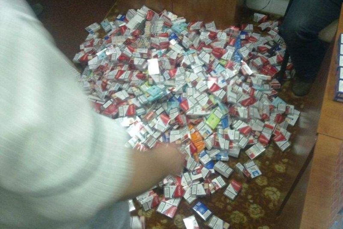 Biała Podlaska: Skład używek pod łóżkiem w sypialni