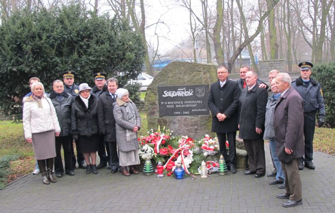 Biała Podlaska: Skromne uroczystości 30. rocznicy stanu wojennego