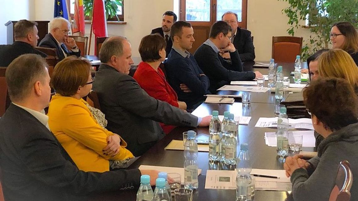 Biała Podlaska: Szkoły będą współpracować z przedsiębiorcami Biała Podlaska: Szkoły będą współpracować z przedsiębiorcami