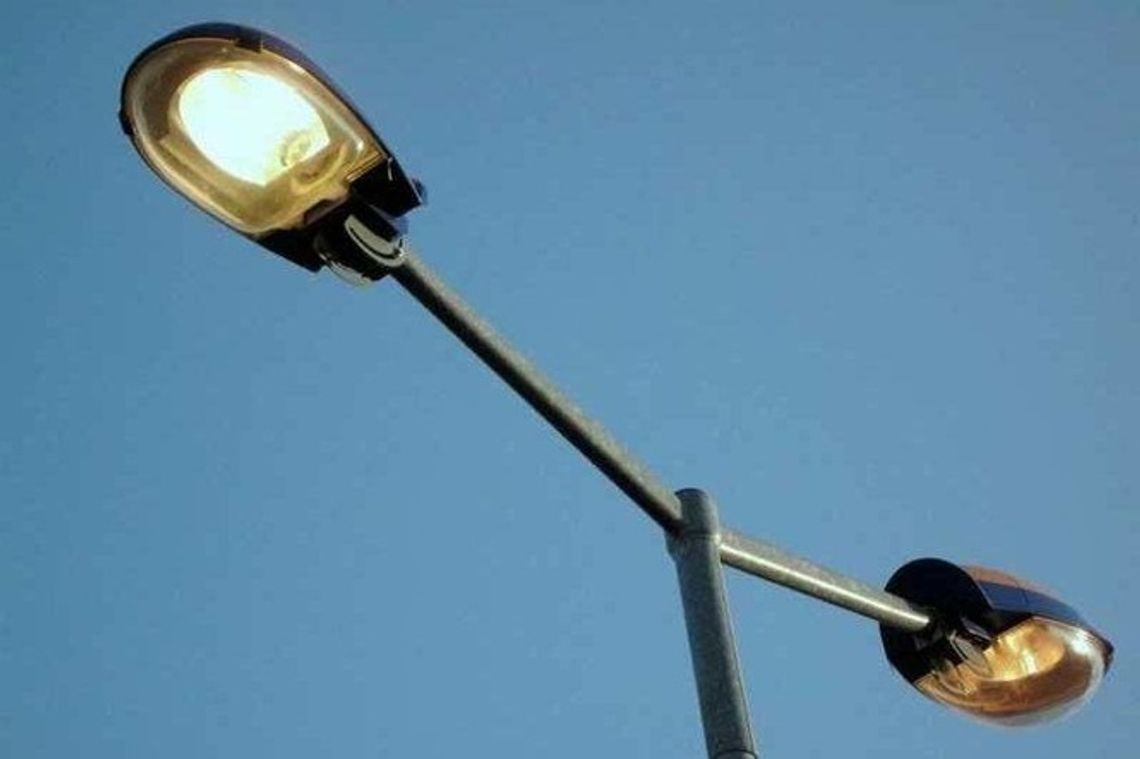 Biała Podlaska: Wymienią latarnie na Warszawskiej Biała Podlaska: Wymienią latarnie na Warszawskiej