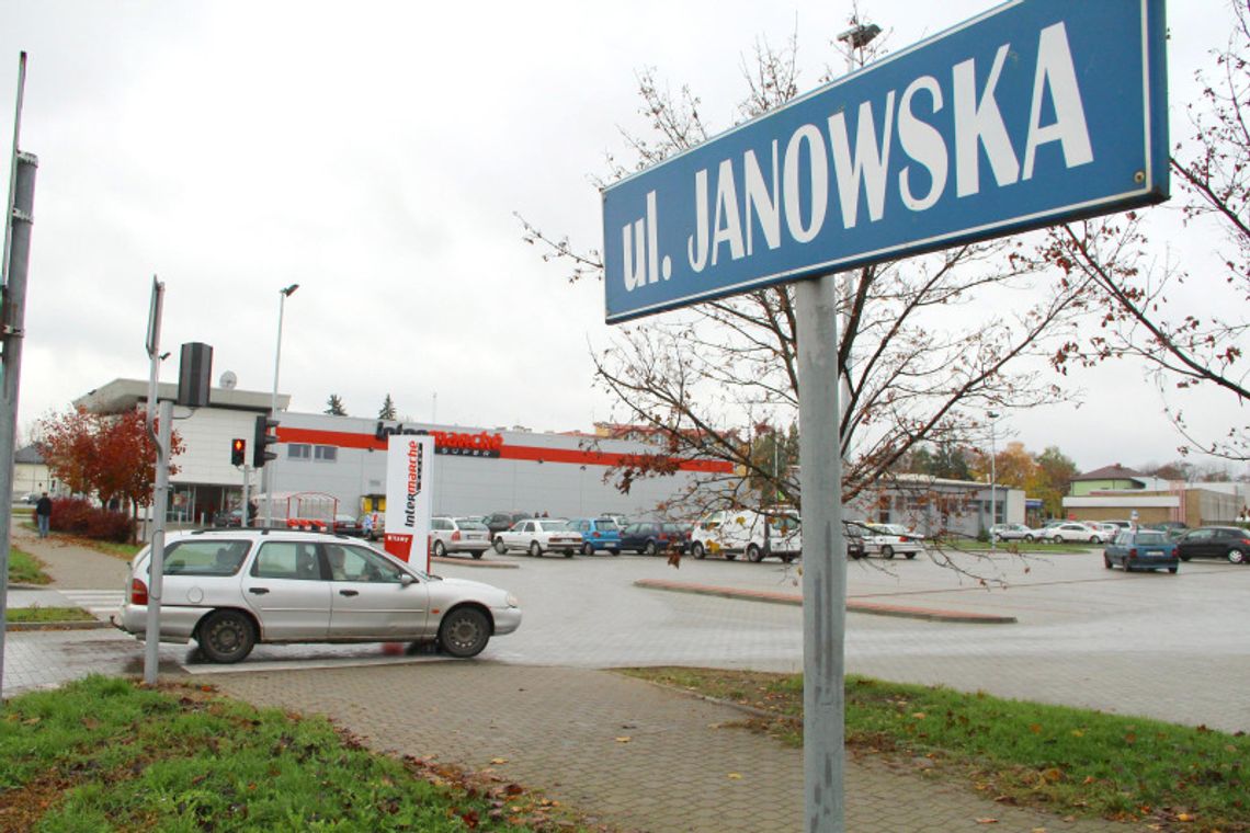 Biała Podlaska: Zagadka na skrzyżowaniu przy markecie