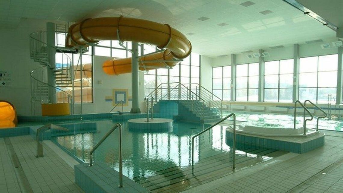 Biała Podlaska: Zjeżdżalnia na basenie zamknięta. Uczelnia musi oszczędzać 