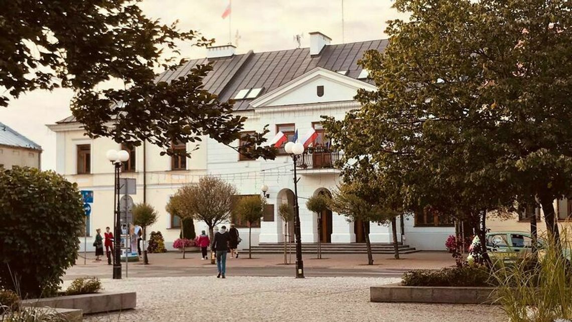 Biała Podlaska: Zmiana statutu. Z sesji zniknie prezydenckie sprawozdanie? Biała Podlaska: Zmiana statutu. Z sesji zniknie prezydenckie sprawozdanie?