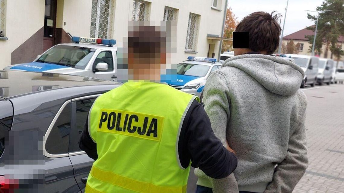 Bialscy policjanci zatrzymali nietrzeźwego kierowcę. Jest wniosek o wydalenie go z Polski Bialscy policjanci zatrzymali nietrzeźwego kierowcę. Jest wniosek o wydalenie go z Polski