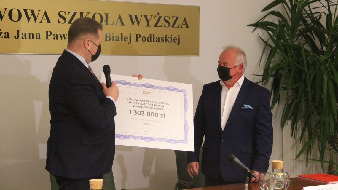 Bialska PSW będzie Akademią. Uruchomi też swoją filię w Radzyniu Podlaskim