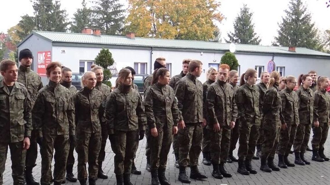 Bialska uczelnia chce kształcić Ukrainki. "Przygotowanie do zadań militarno-obronnych" Bialska uczelnia chce kształcić Ukrainki. "Przygotowanie do zadań militarno-obronnych"