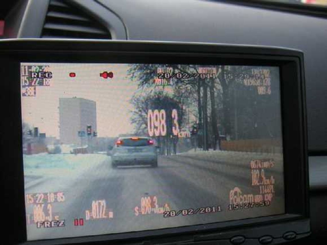 Białystok: Policjanci ukarali blisko 60 kierowców
