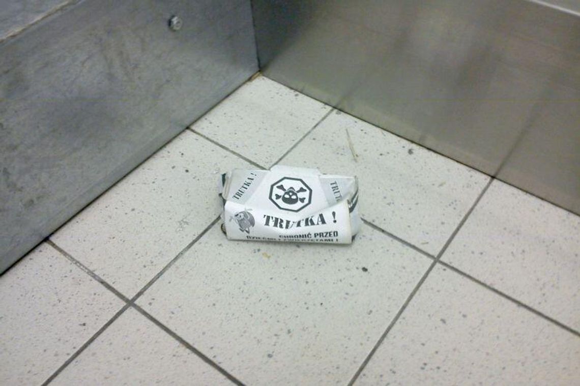 Biedronka w Bełżycach: Najpierw pająk, teraz trutka