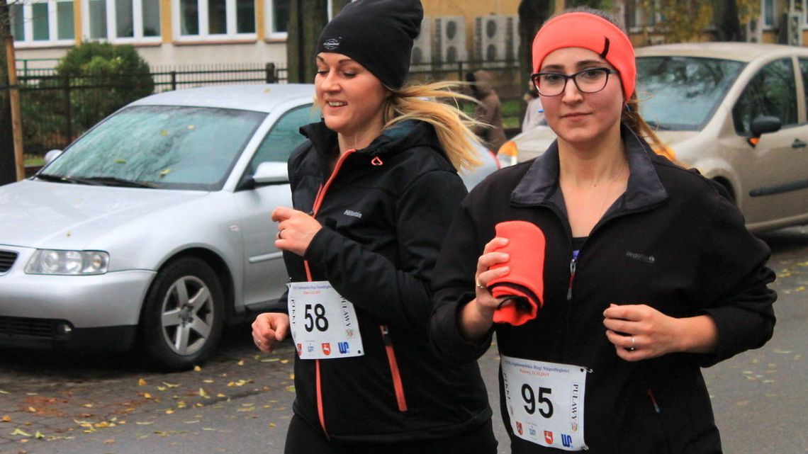 Biegi Niepodległości w Puławach. Patriotyczne bieganie już od 30 lat [zdjęcia]