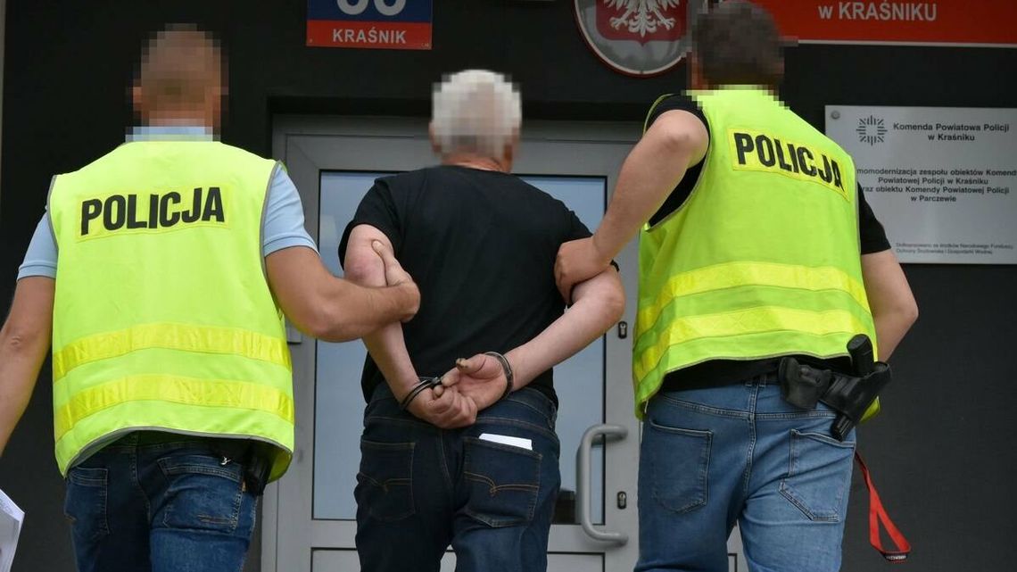 Bił matkę na ulicy. Świadkowie ruszyli staruszce na pomoc