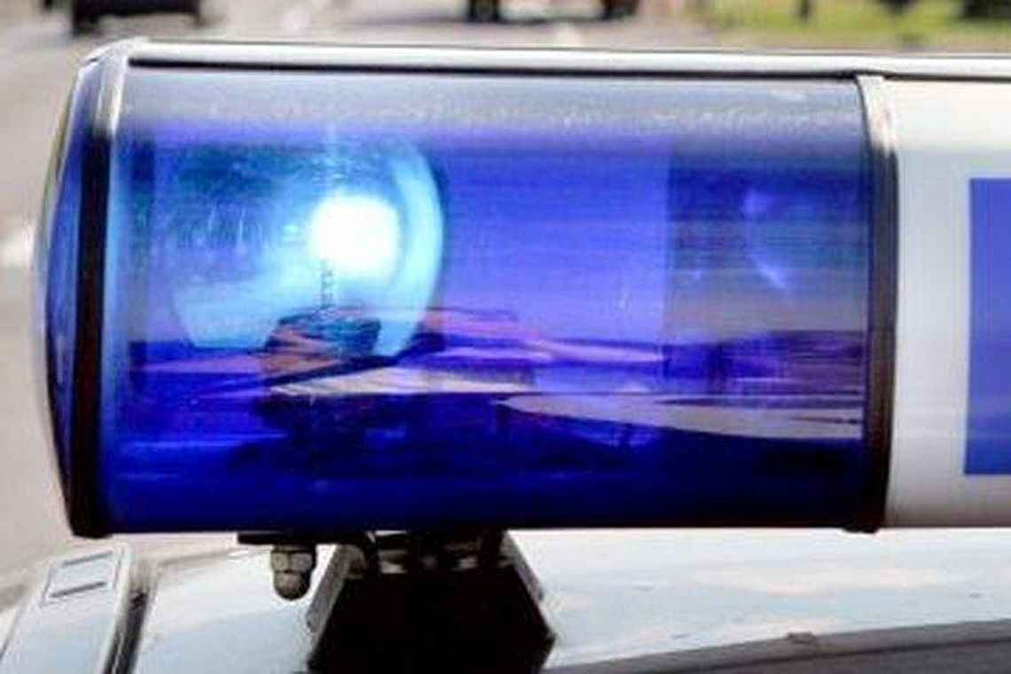 Biłgoraj: 19-latek chciał się powiesić na sznurówkach, uratowali go koledzy