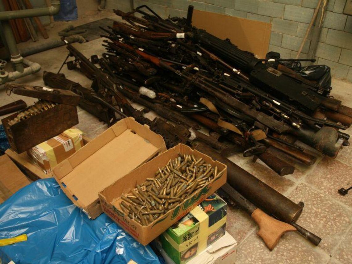 Biłgoraj: Dyrektor muzeum nielegalnie gromadził broń i amunicję