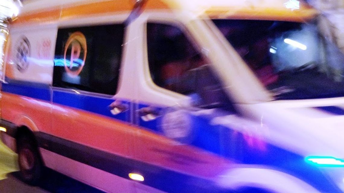 Biłgoraj: Kobieta bez butów szła chodnikiem. Jej stopy już krwawiły