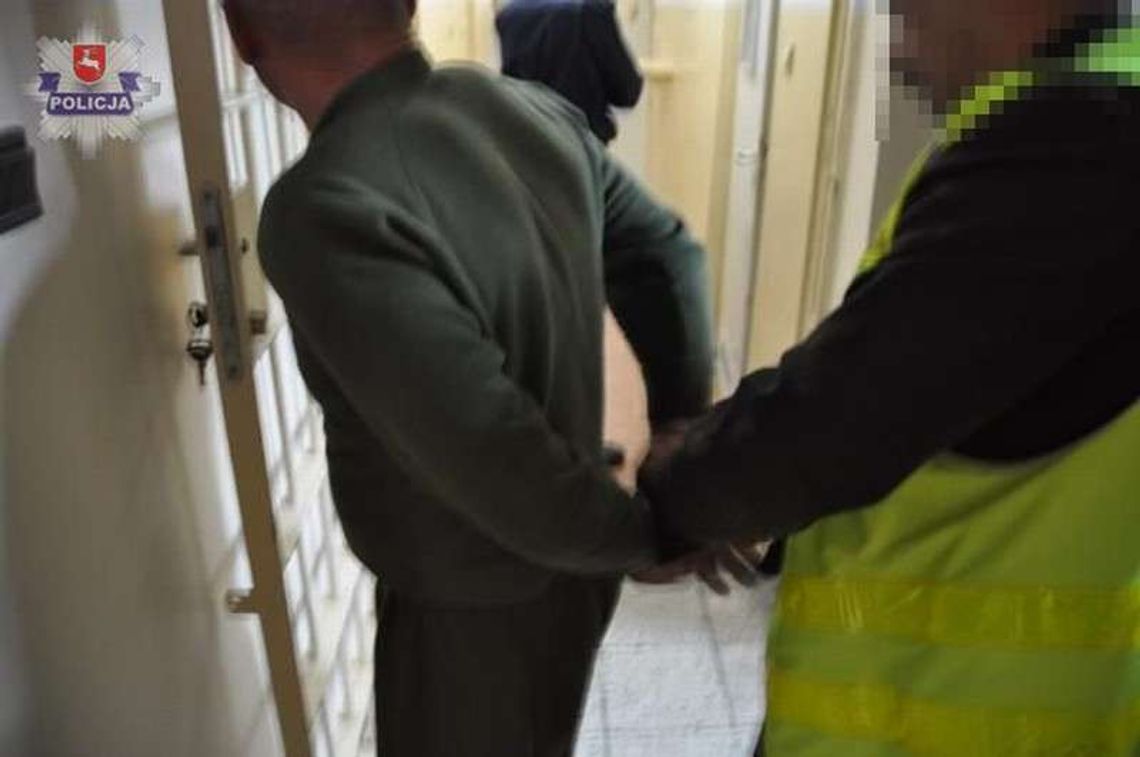 Biłgoraj. Pies tropiący odnalazł skradzione przedmioty Biłgoraj. Pies tropiący odnalazł skradzione przedmioty