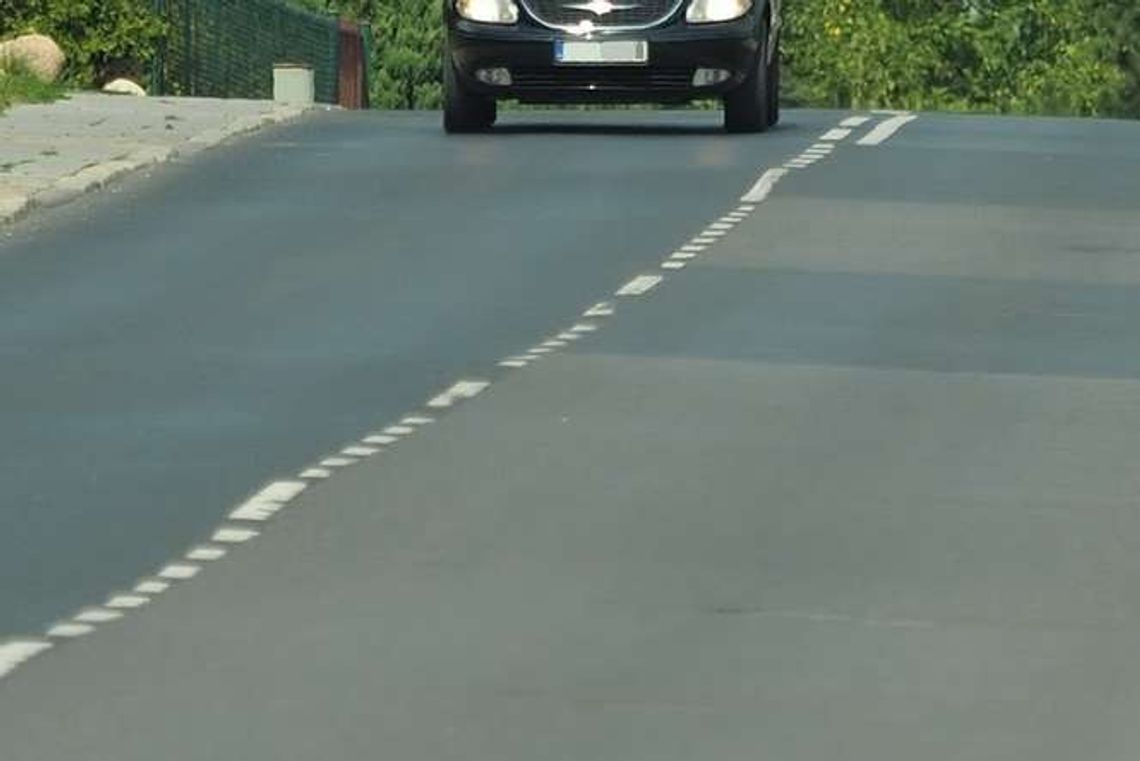 Biłgoraj: Rozebrał się i położył na środku drogi