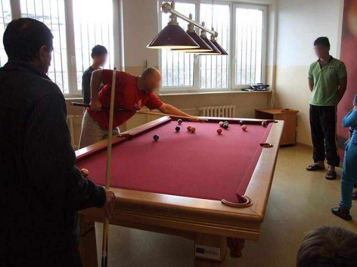 Billard, fitness, biblioteka dla cudzoziemców w bialskim ośrodku