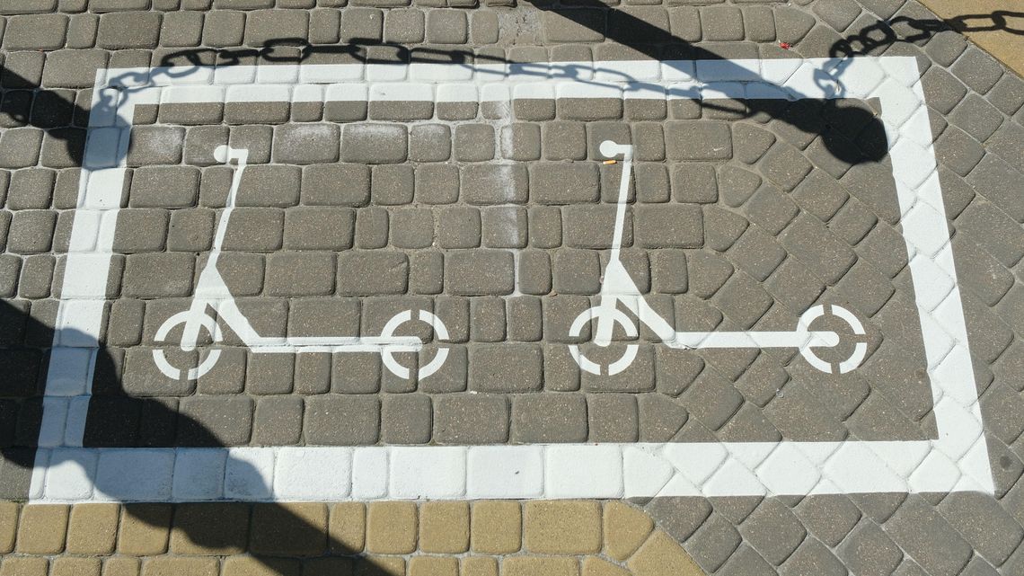 Biorą się za hulajnogi. Bez kasku nie będzie jazdy