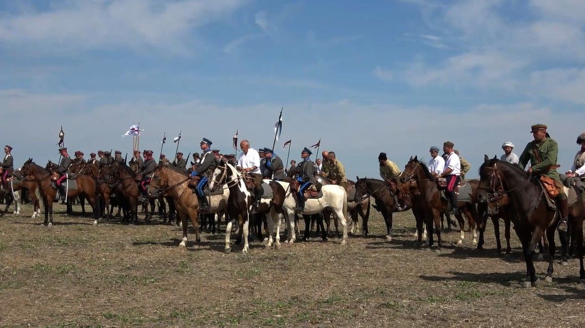 Bitwa pod Komarowem już dziś. Ułani i bolszewicy podczas próby [wideo]