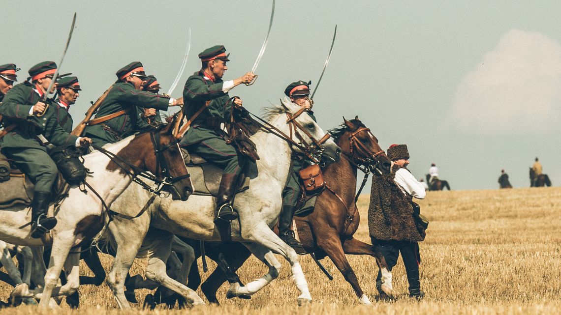 Bitwa pod Komarowem. W niedzielę wielkie święto kawalerii [program]