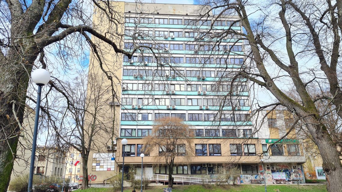 Biurowiec w centrum Lublina pustoszeje. PSL już go porzuciło