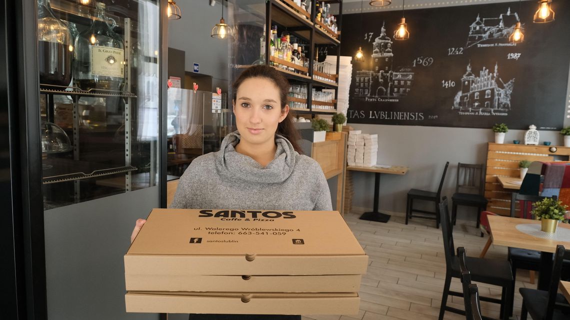 Biznes w pandemii. Właściciel pizzerii z Lublina porównuje Niemcy i Polskę