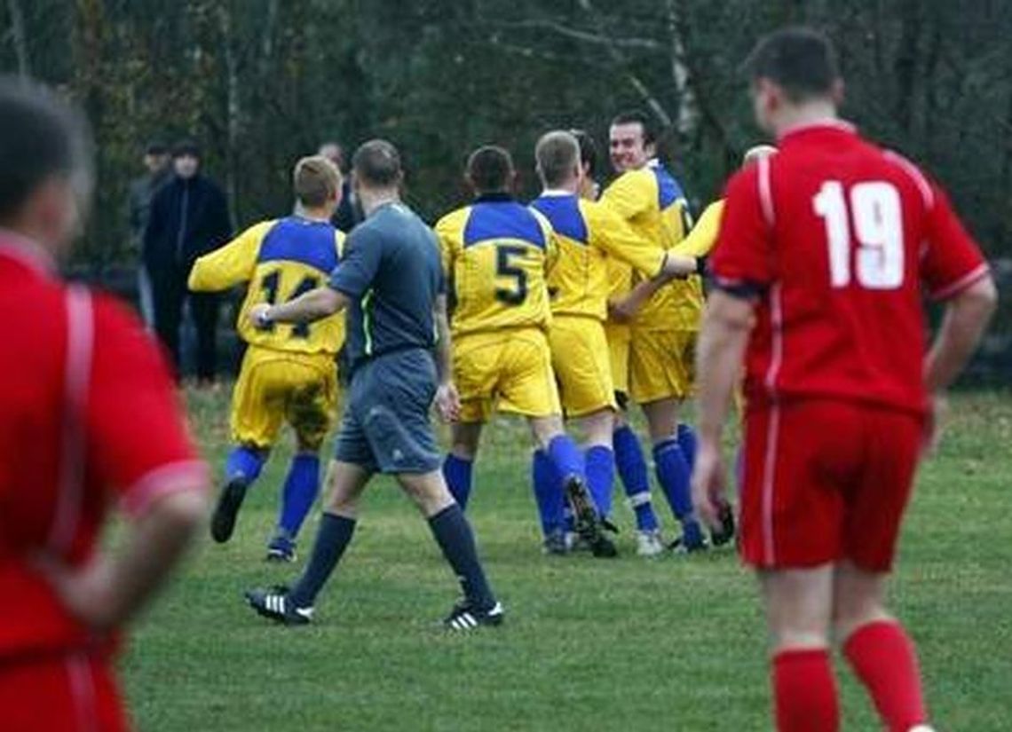 Bizon Jeleniec i GLKS Rokitno utrzymały się w bialskiej okręgówce