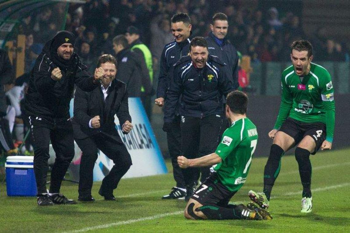 Błąd bramkarza uratował Górnika Łęczna (ZDJĘCIA)